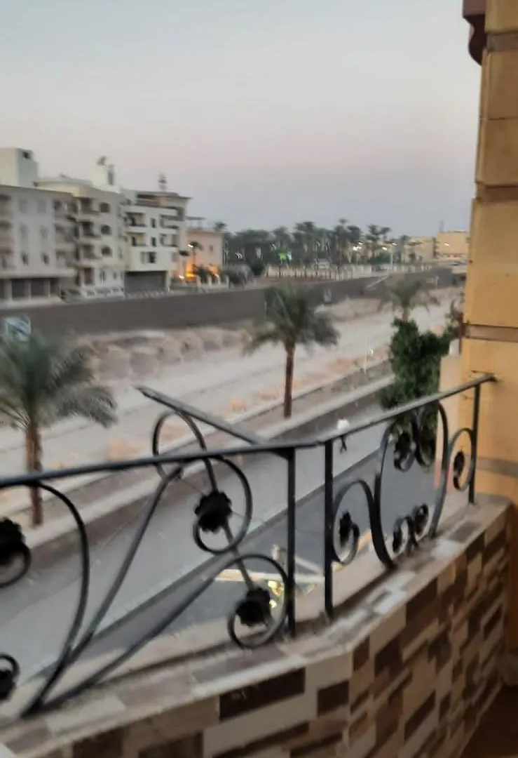 Apartment Ferienwohnung Sphinx Avenue Street Luxor Ägypten