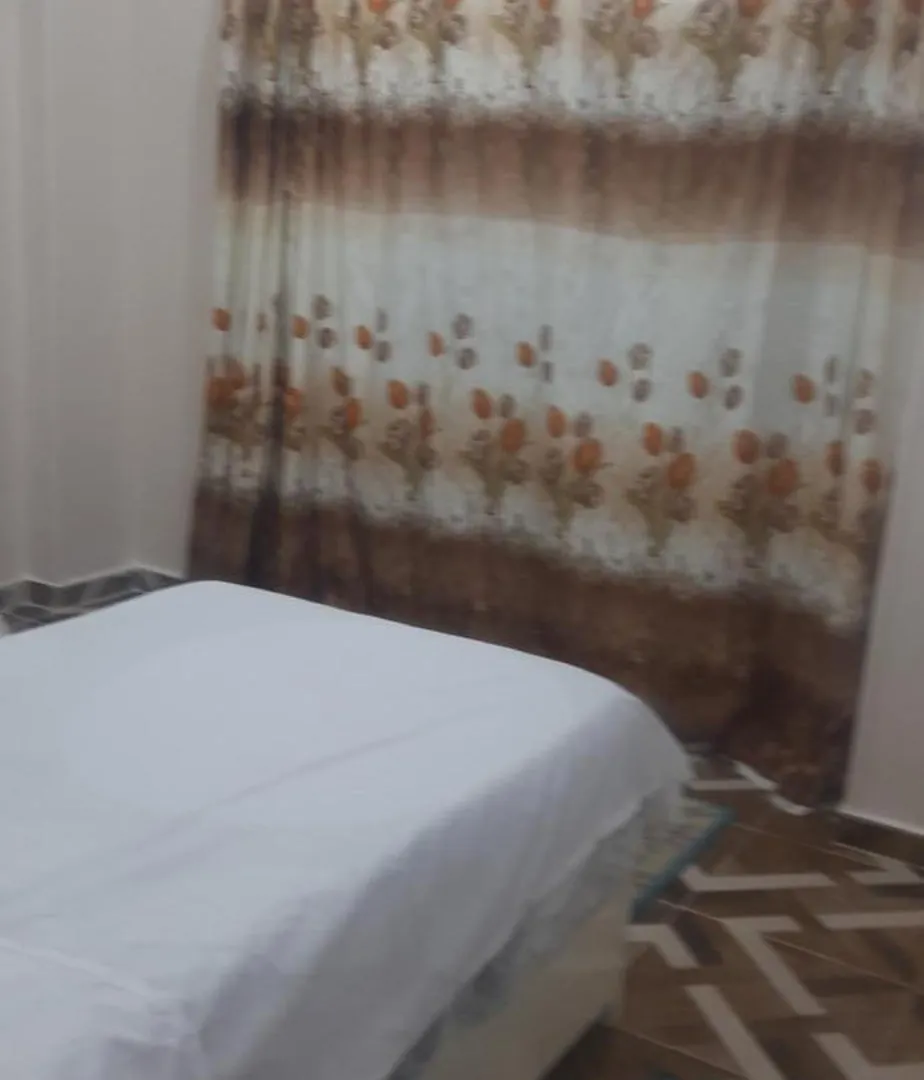Apartment Ferienwohnung Sphinx Avenue Street Luxor