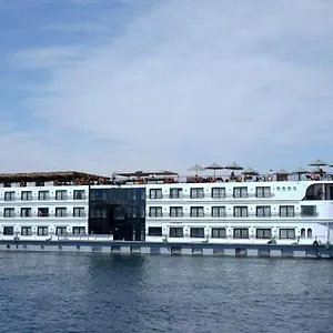 Hotel Le Fayan Ii Nile Cruise Every Saturday From For 04 & 07 Nights - Every Wednesday From Aswan For 03 & 07 Nights, Luxor